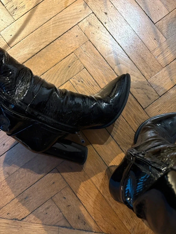 Bottes hautes noires à talons – photo 5